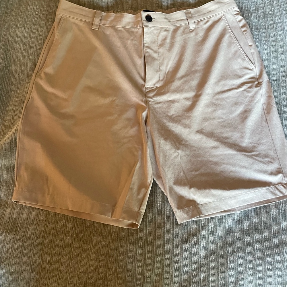 Men's Tan Shorts